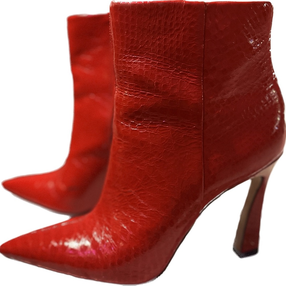 Red🩸Antonio Melani embossed snakeskin ankle booties